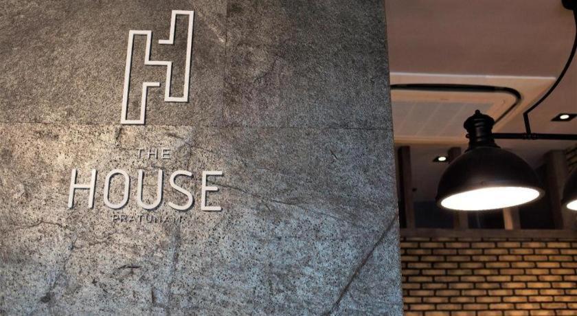 The House Pratunam Bangkok Exterior photo